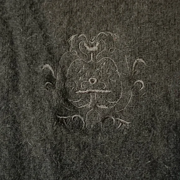 ✨Vintage Lambswool & Rabbit Hair Blend Sweater✨ - Picture 2 of 7